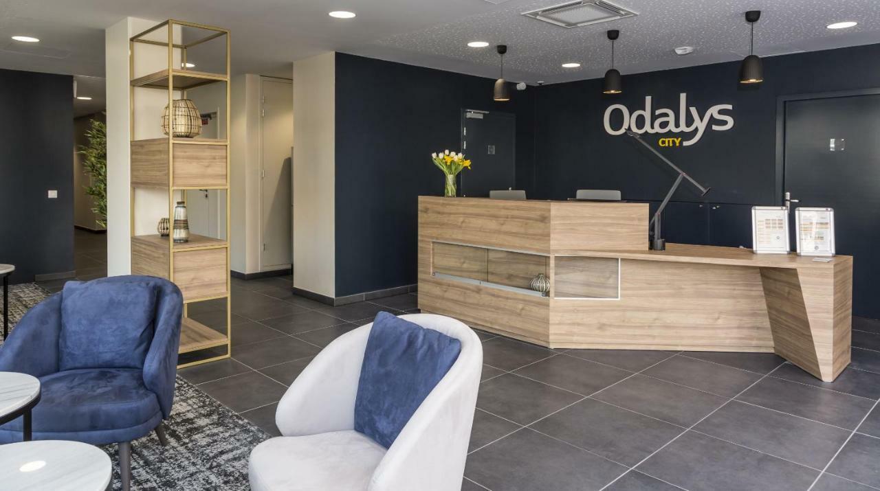 Appart Hotel Odalys City Le Mans Centre Congres Exterior photo
